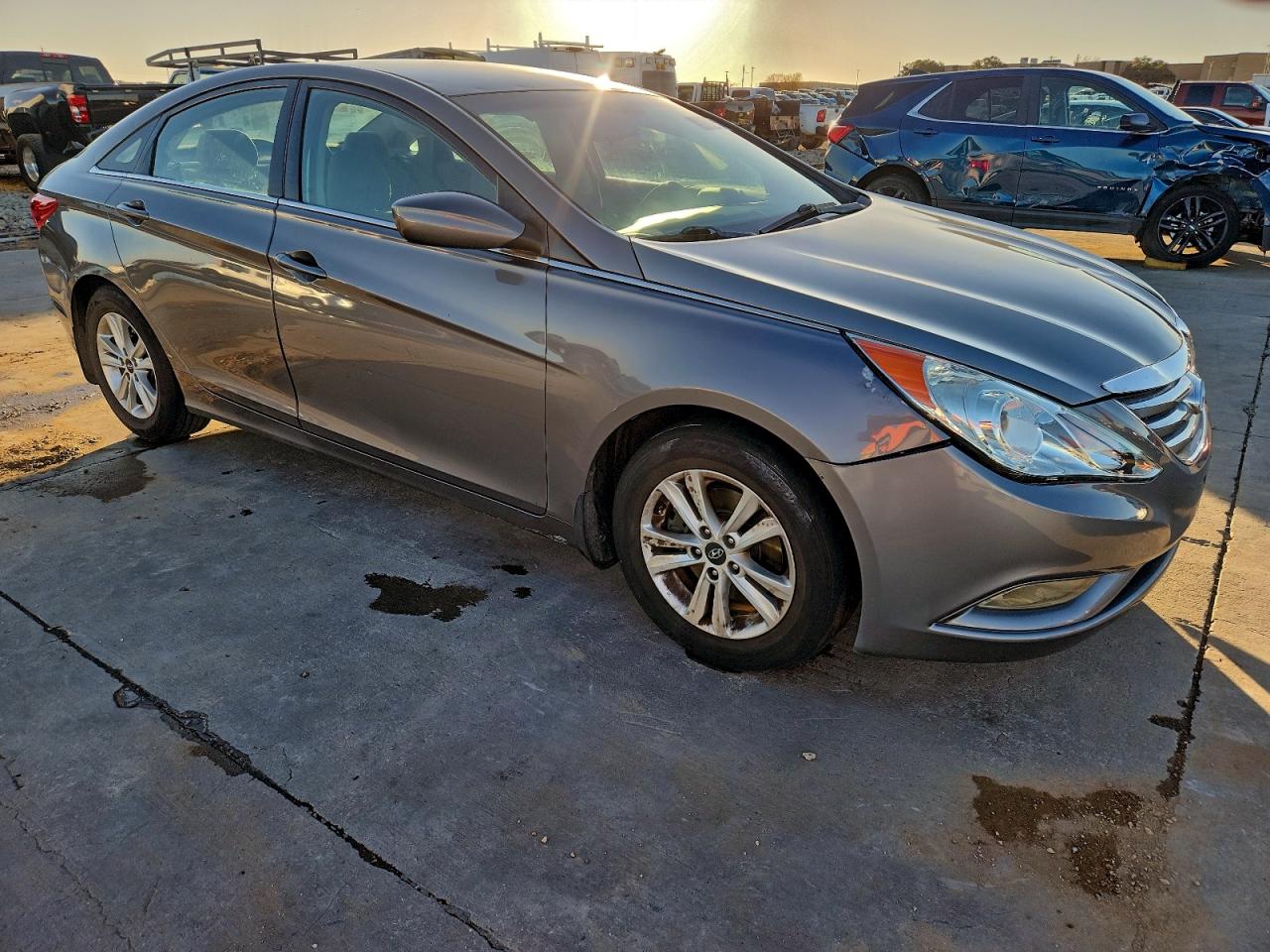 2013 HYUNDAI SONATA GLS photo 10