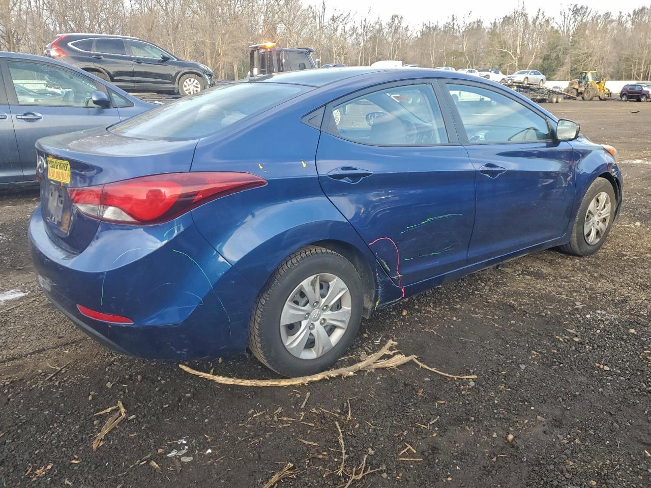 2016 HYUNDAI ELANTRA SE photo 7