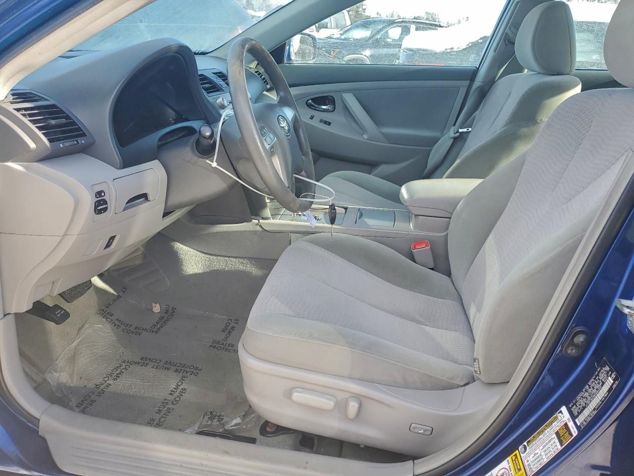 2011 TOYOTA CAMRY BASE photo 7