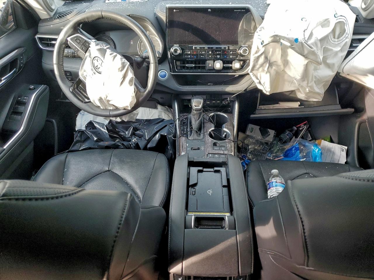 2020 TOYOTA HIGHLANDER HYBRID PLATINUM photo 8