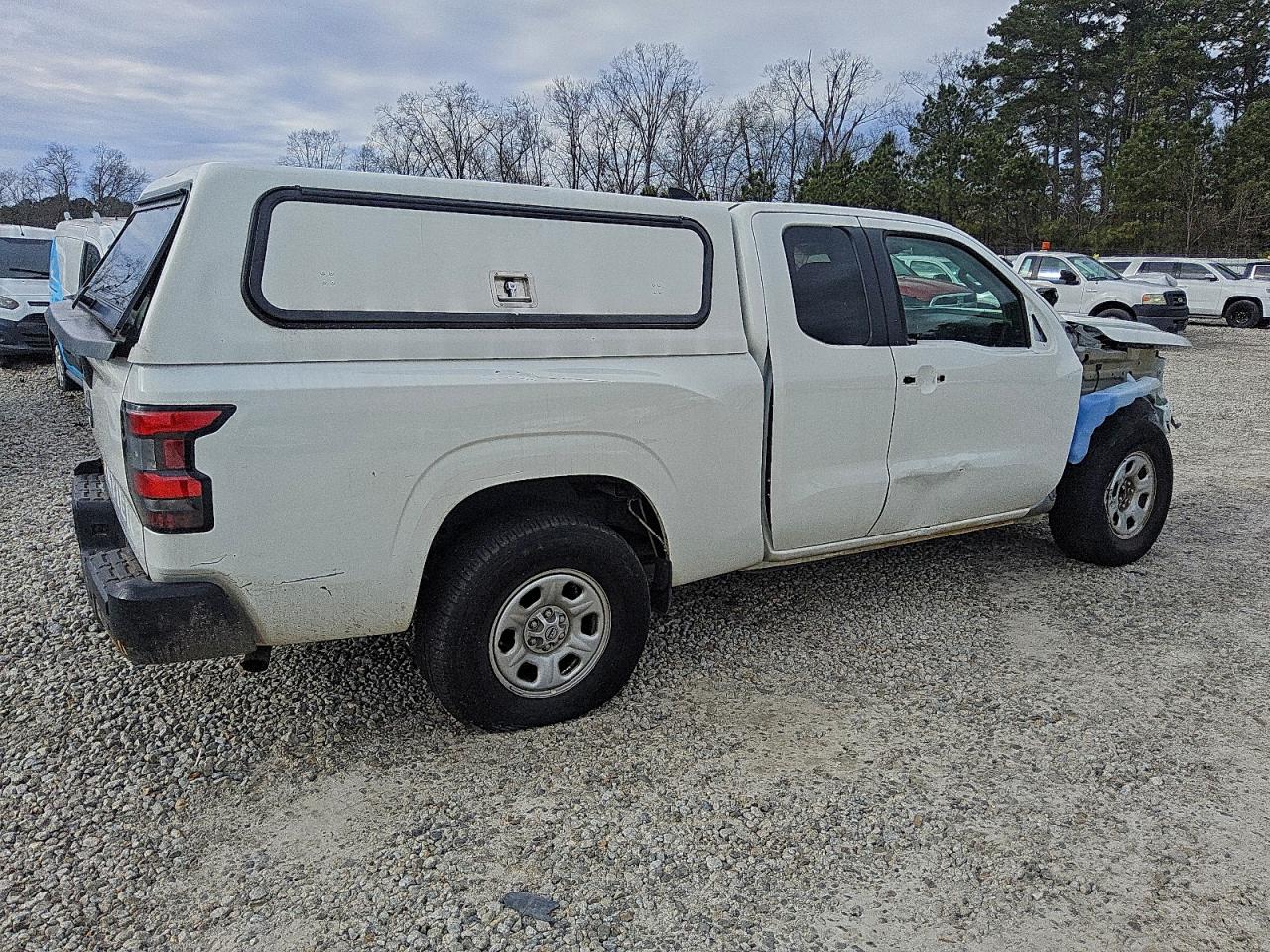 2024 NISSAN FRONTIER S photo 7
