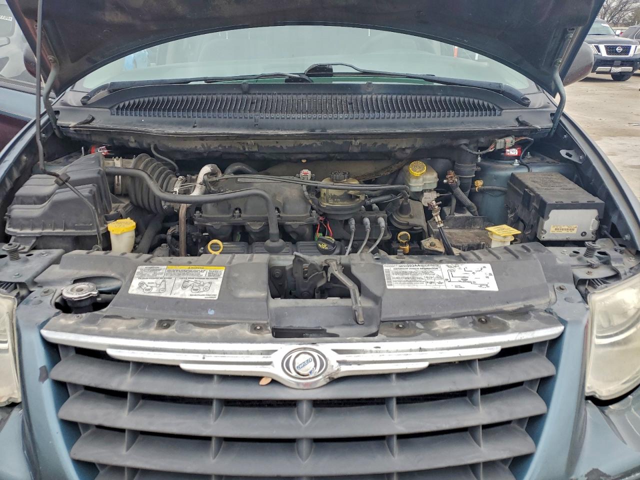 2006 CHRYSLER TOWN & COUNTRY LX photo 12