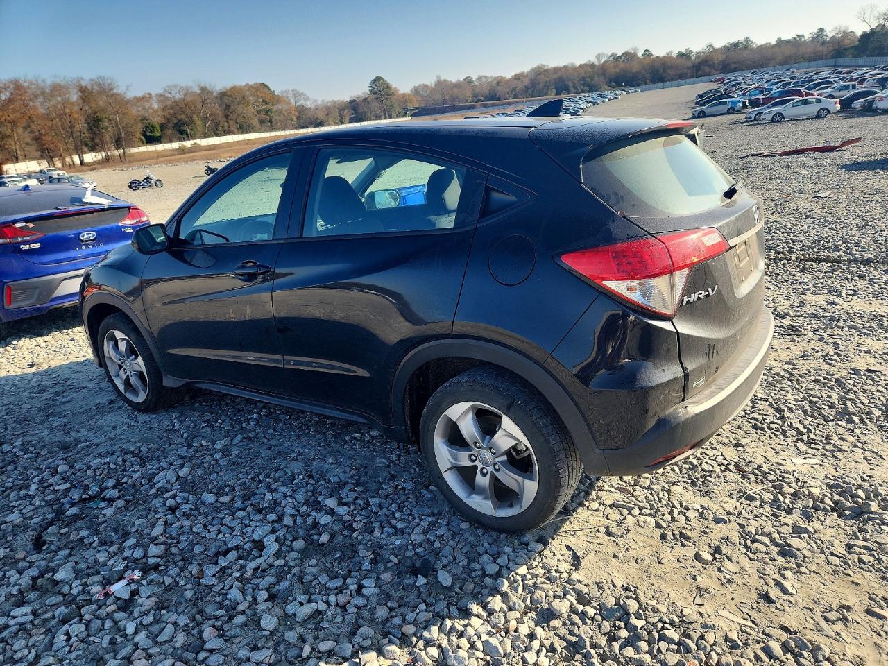 2021 HONDA HR-V LX photo 2