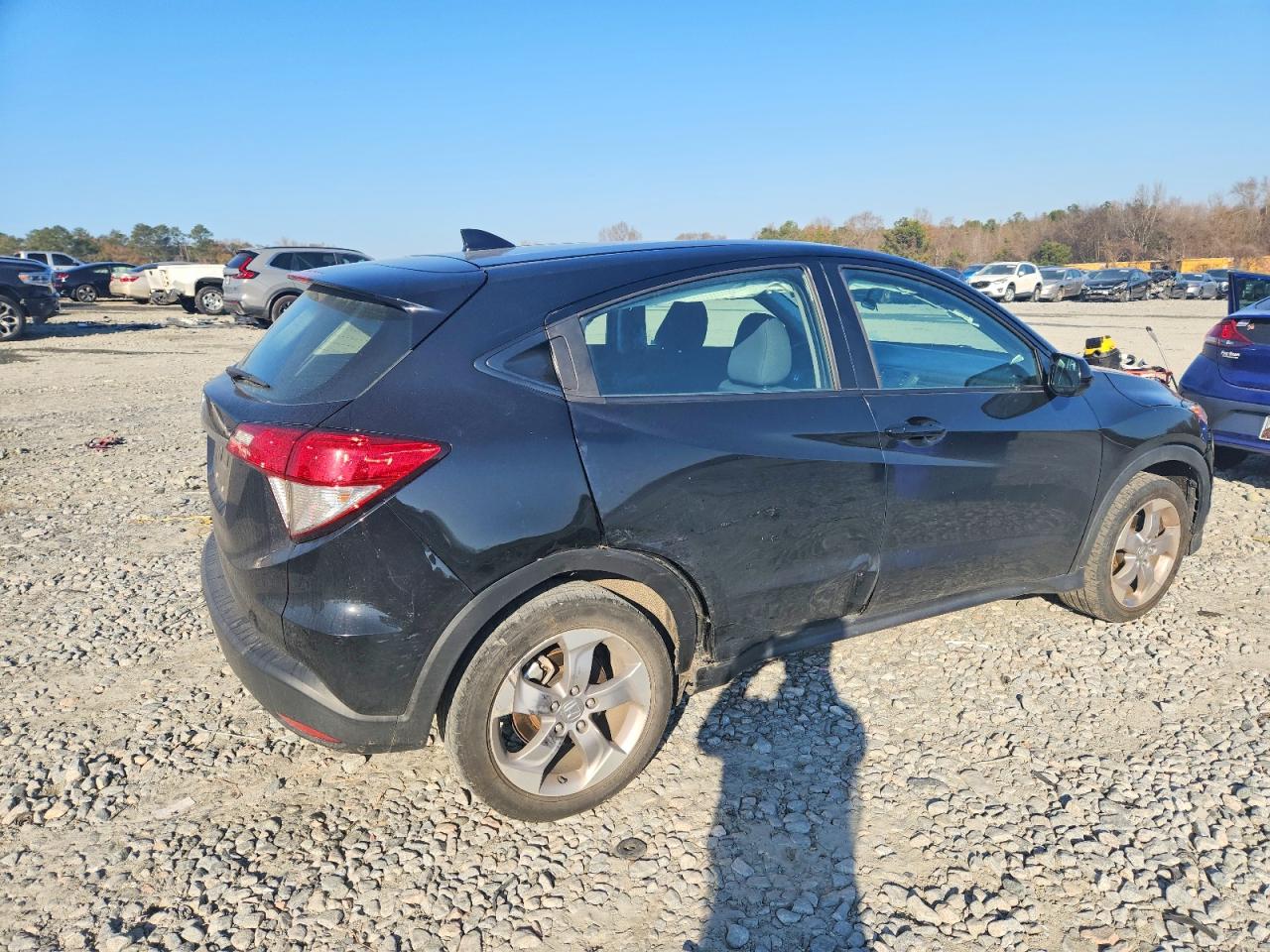 2021 HONDA HR-V LX photo 3