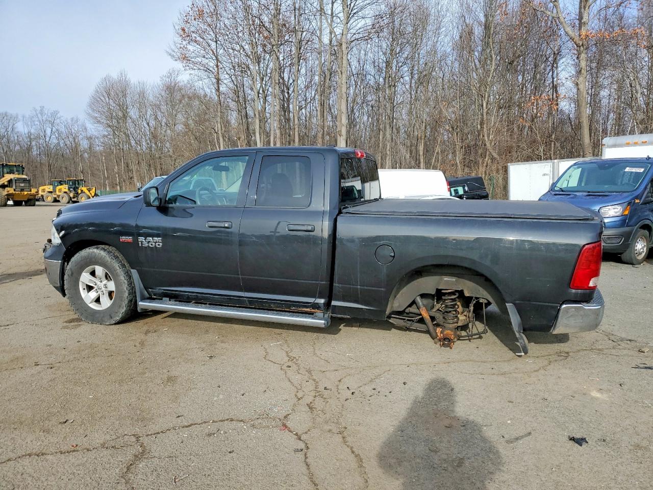 2016 RAM 1500 ST photo 2