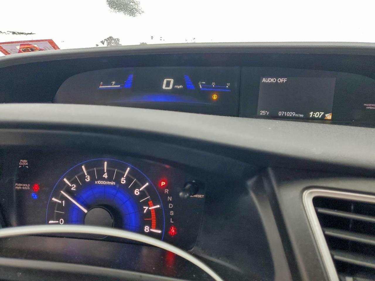 2015 HONDA CIVIC LX photo 9