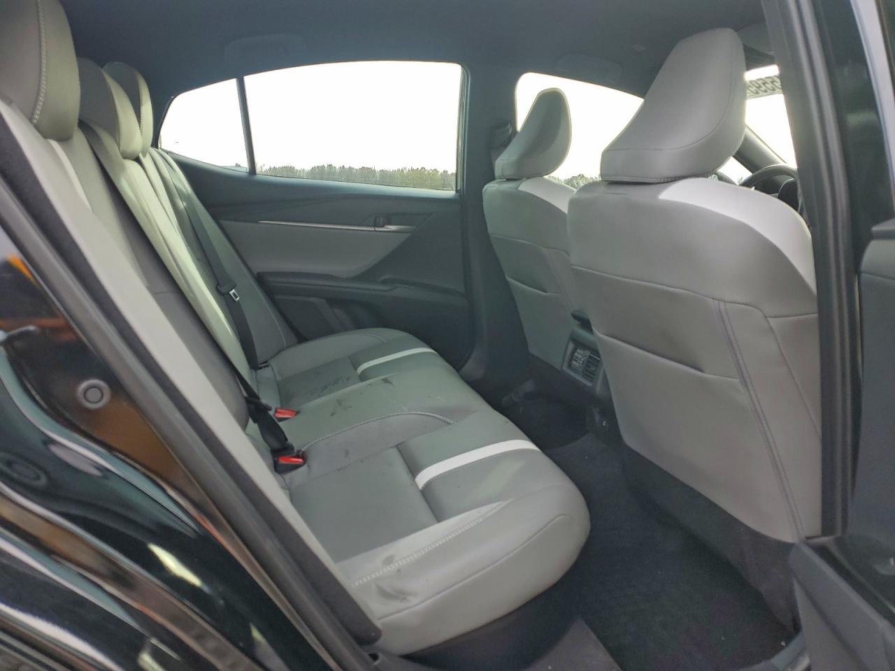 2025 TOYOTA CAMRY XSE photo 19