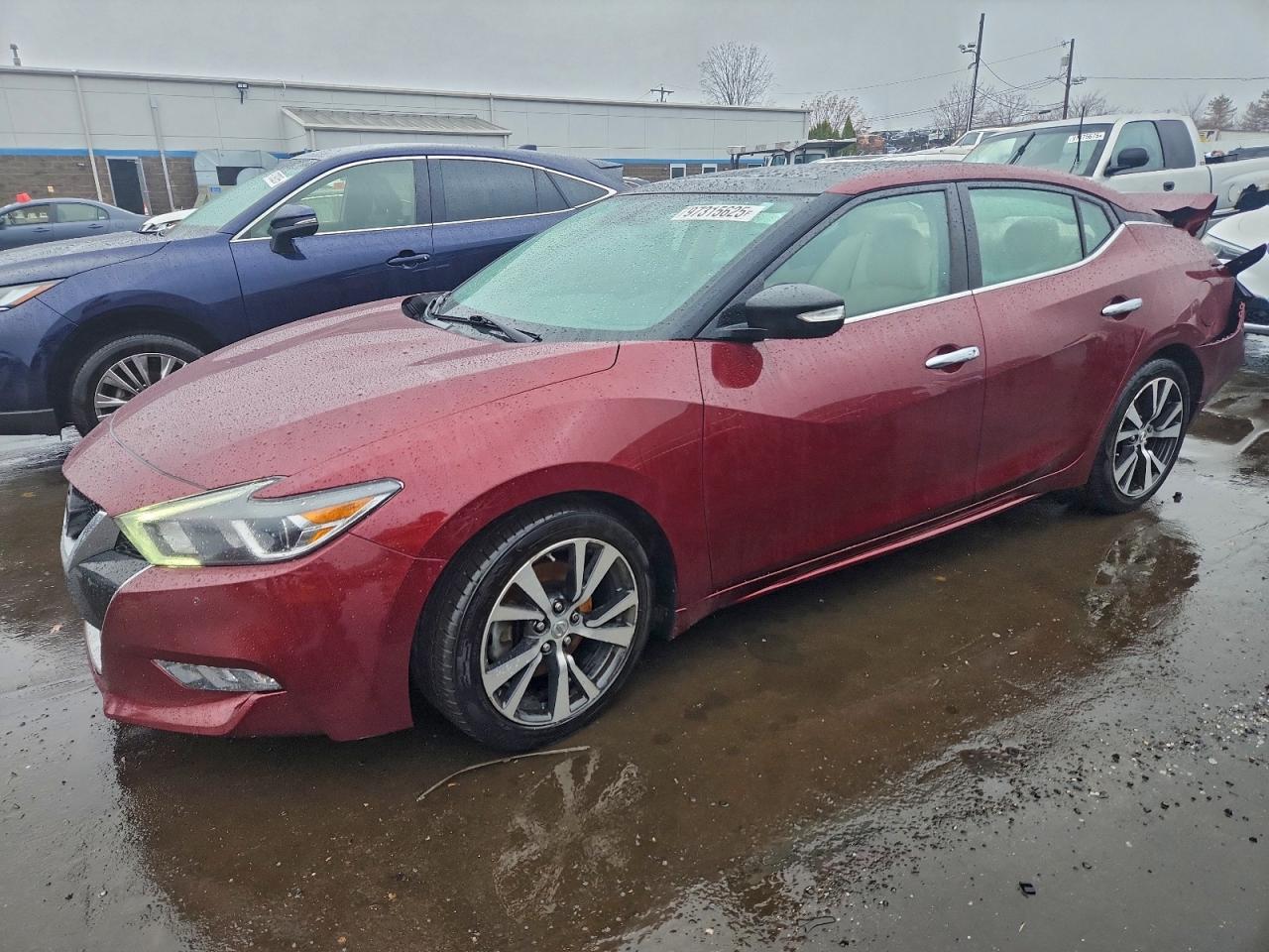 2017 NISSAN MAXIMA