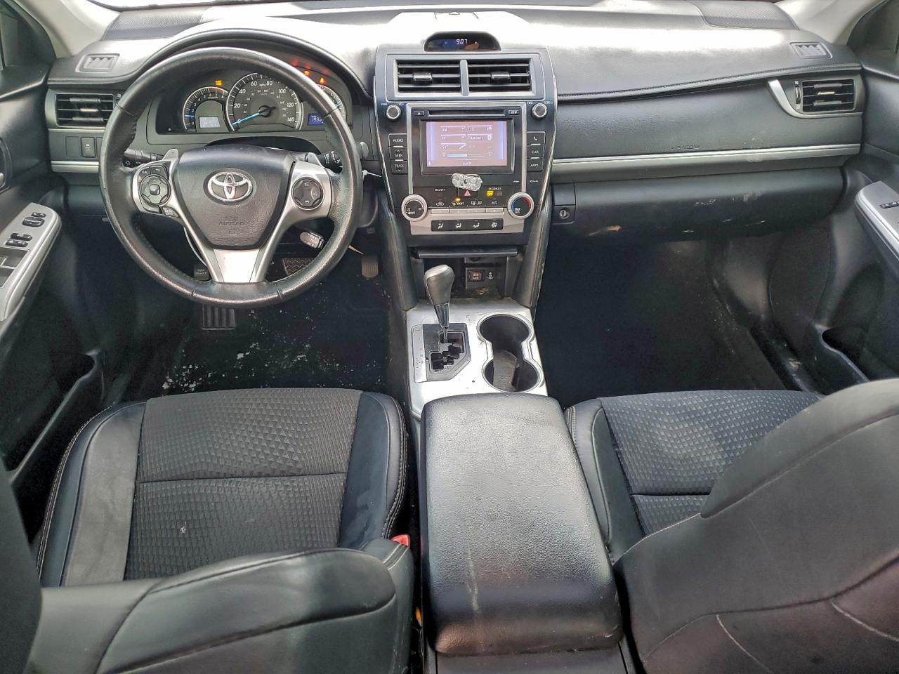 2012 TOYOTA CAMRY BASE photo 22