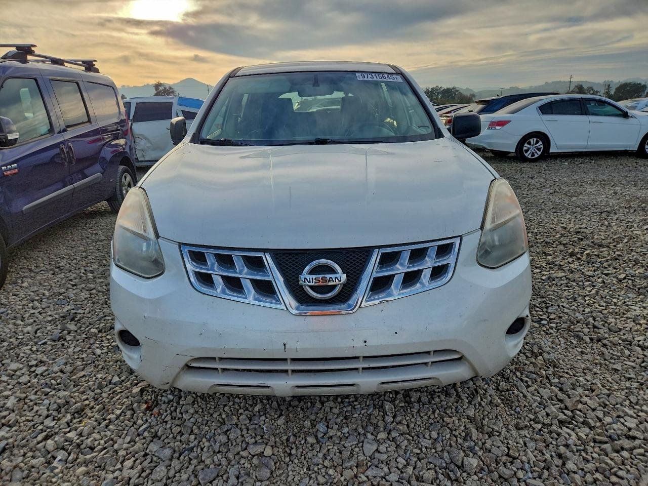 2013 NISSAN ROGUE S photo 13