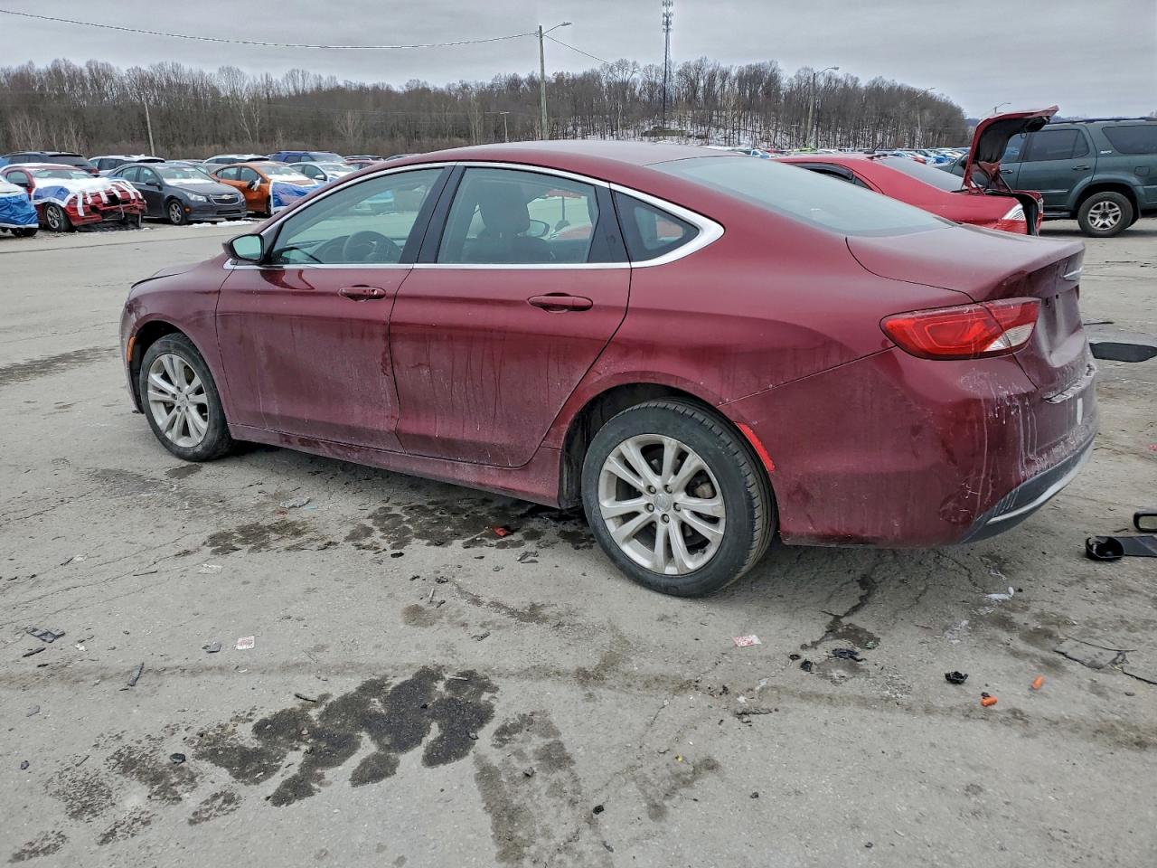 2015 CHRYSLER 200 LIMITED photo 4
