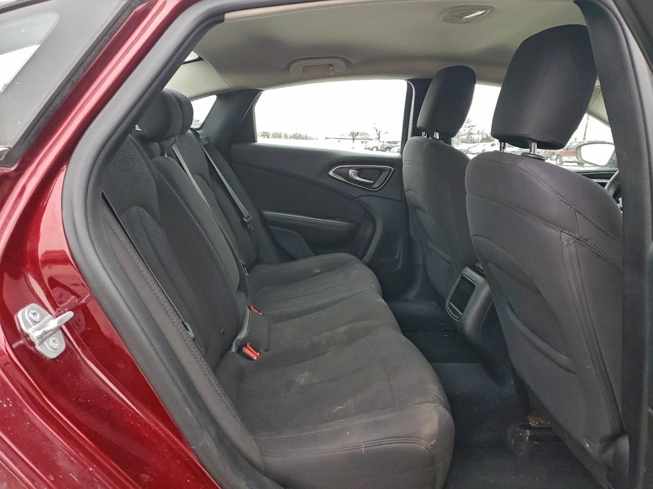 2015 CHRYSLER 200 LIMITED photo 28