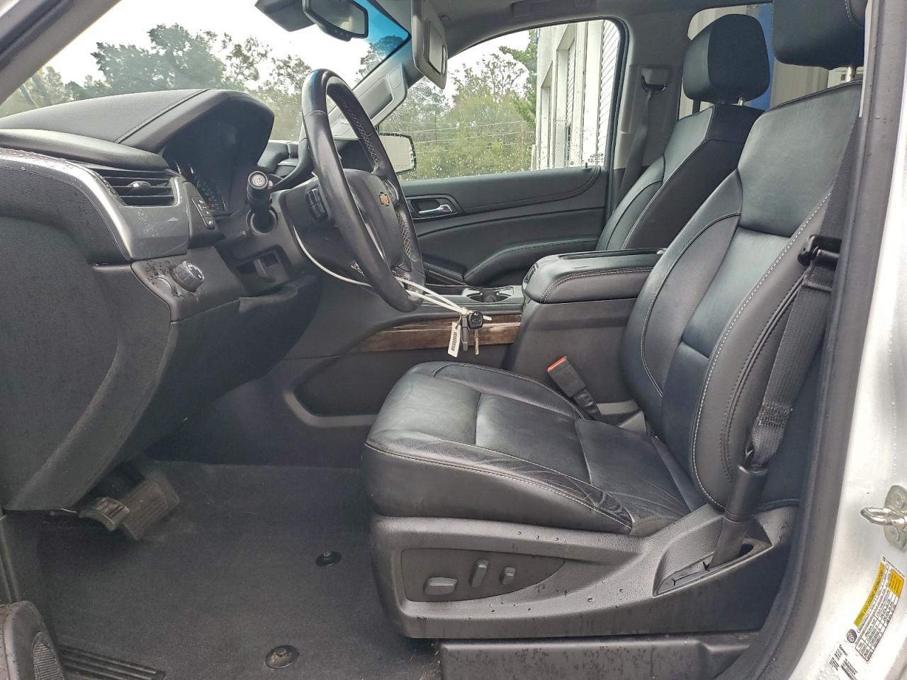 2020 CHEVROLET TAHOE C1500 LT photo 25