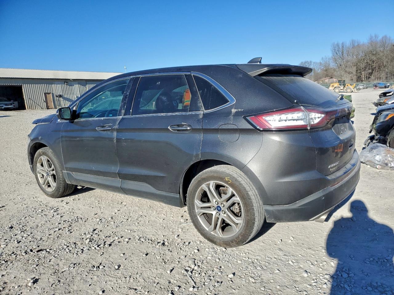 2018 FORD EDGE TITANIUM photo 2