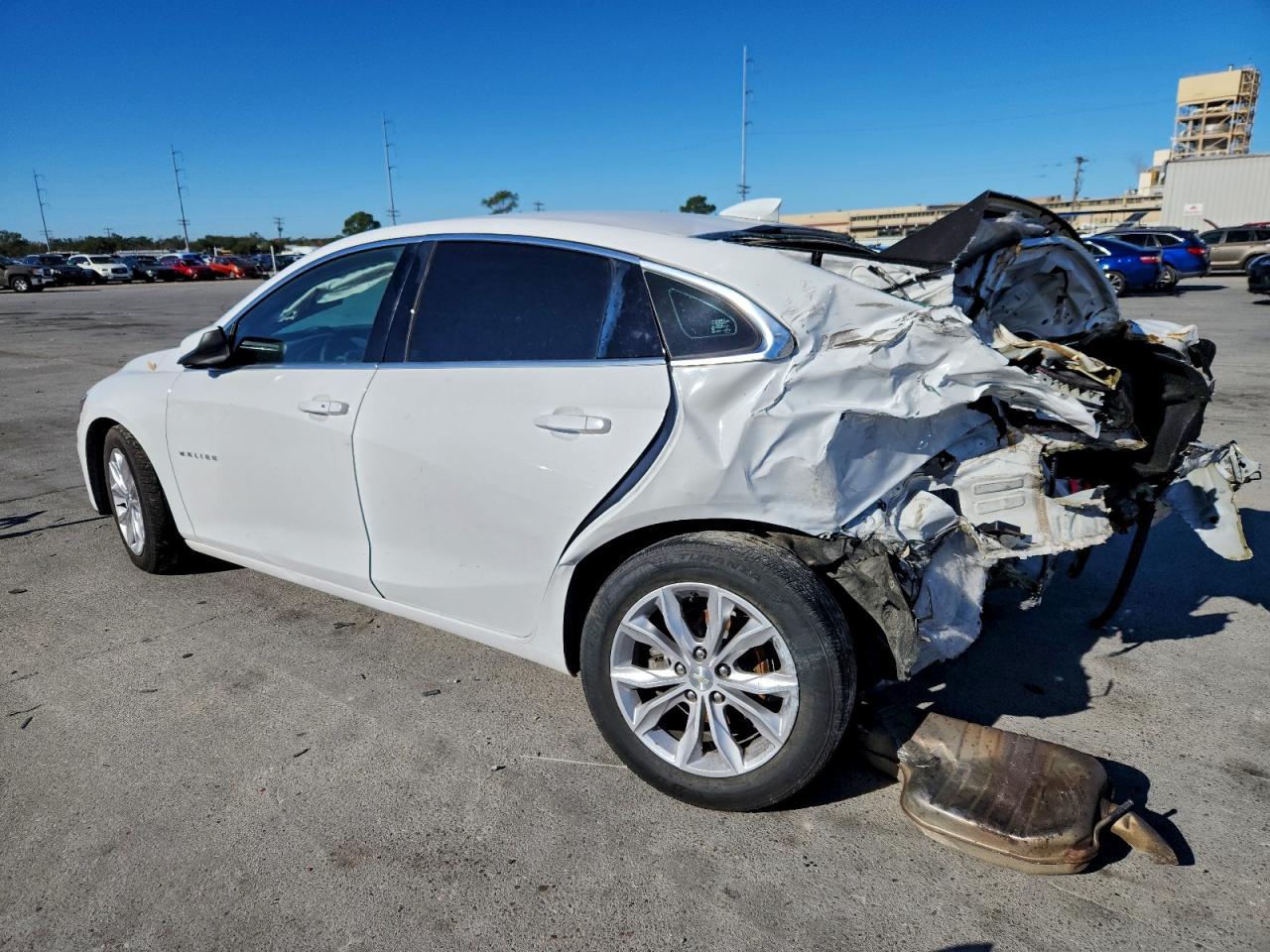 2020 CHEVROLET MALIBU LT photo 2
