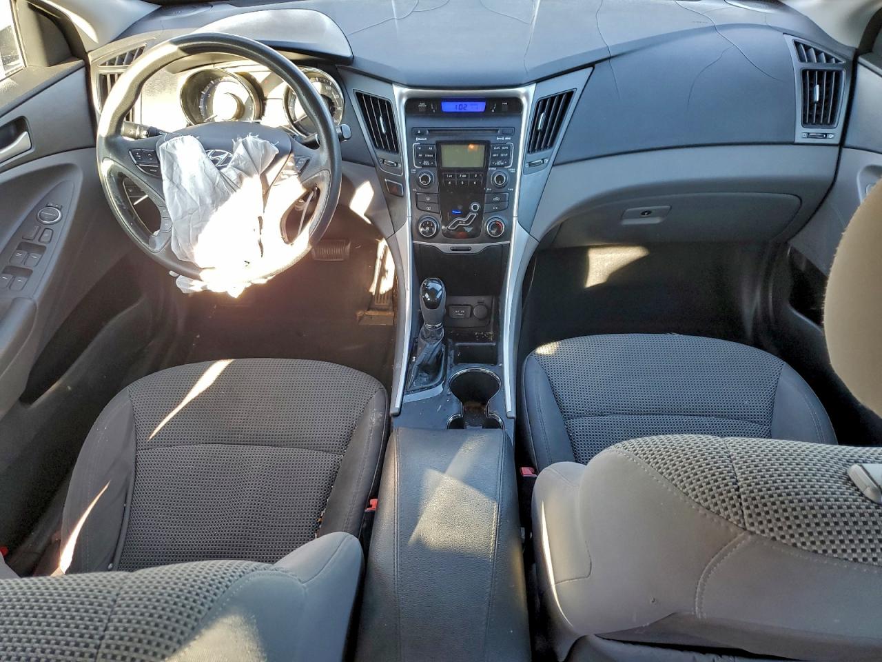 2011 HYUNDAI SONATA GLS photo 15