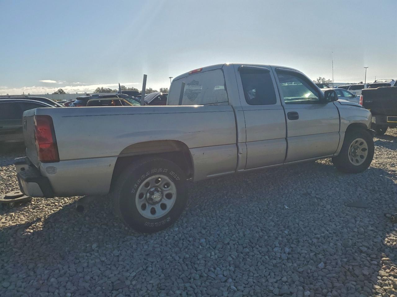 2006 CHEVROLET SILVERADO C1500 photo 7