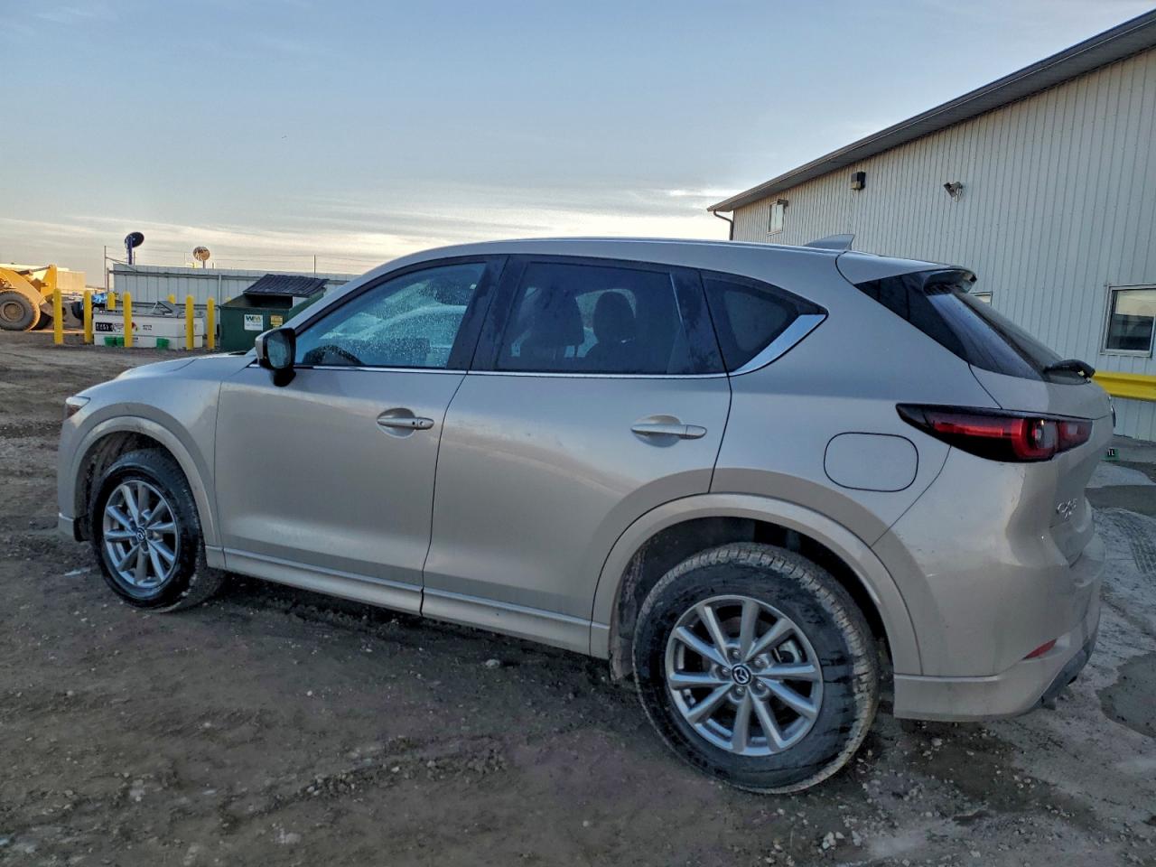 2025 MAZDA CX-5 PREFERRED photo 3
