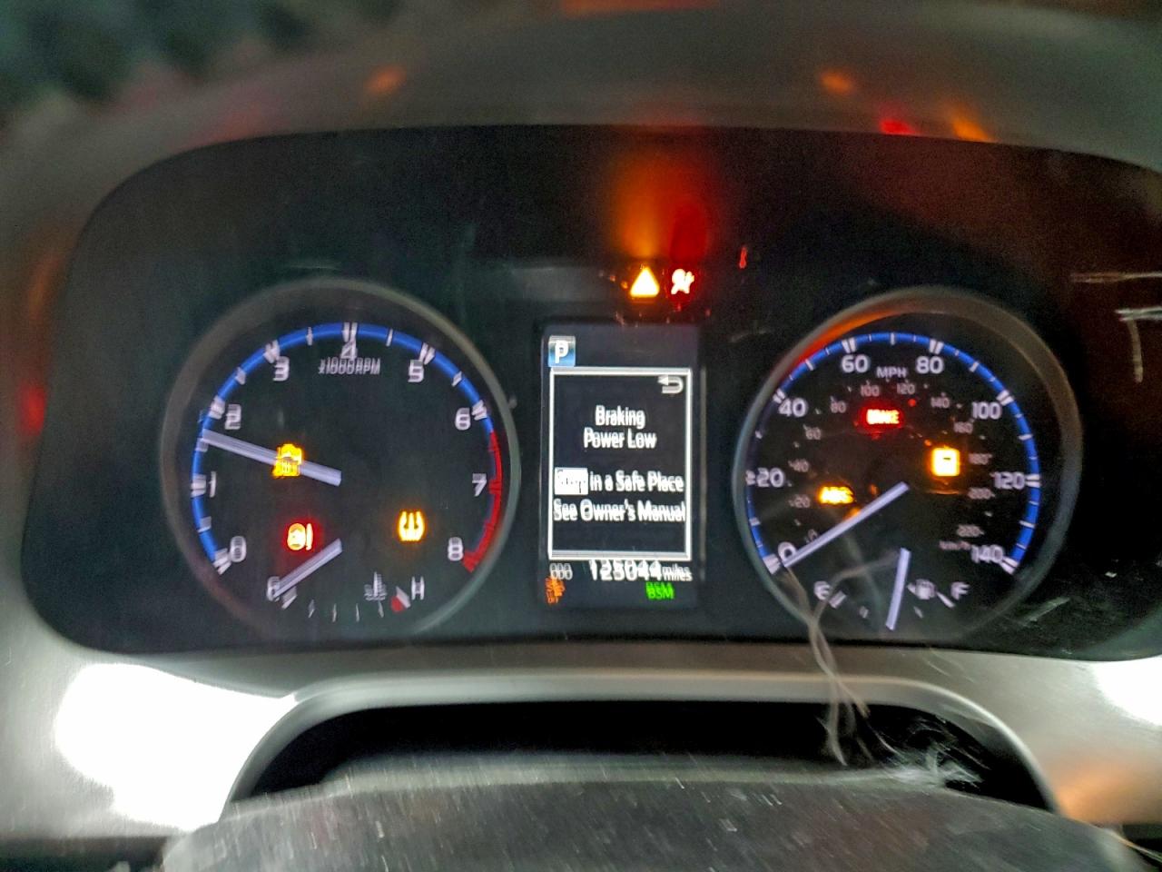 2018 TOYOTA RAV4 XLE photo 9