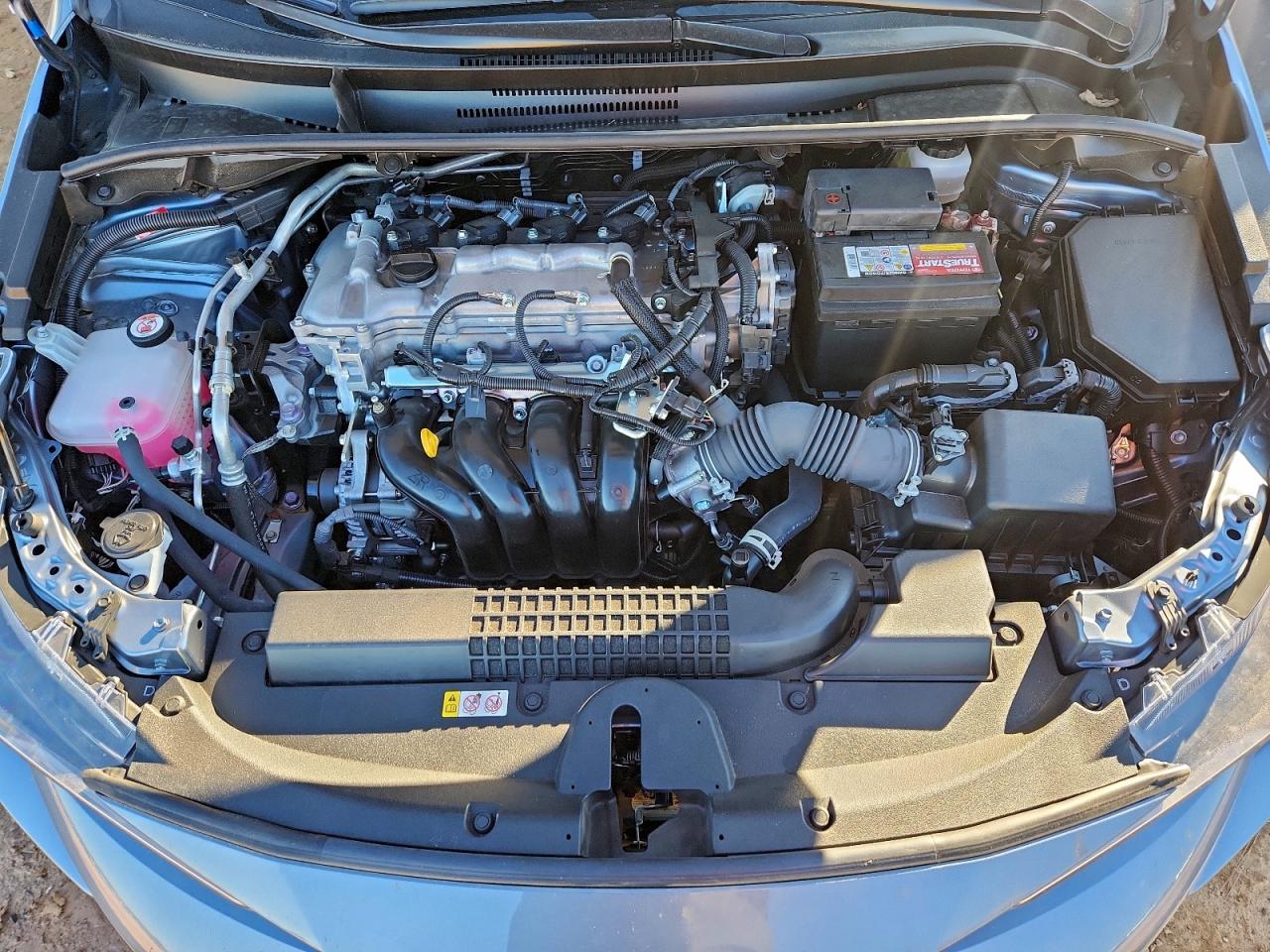 2022 TOYOTA COROLLA LE photo 11