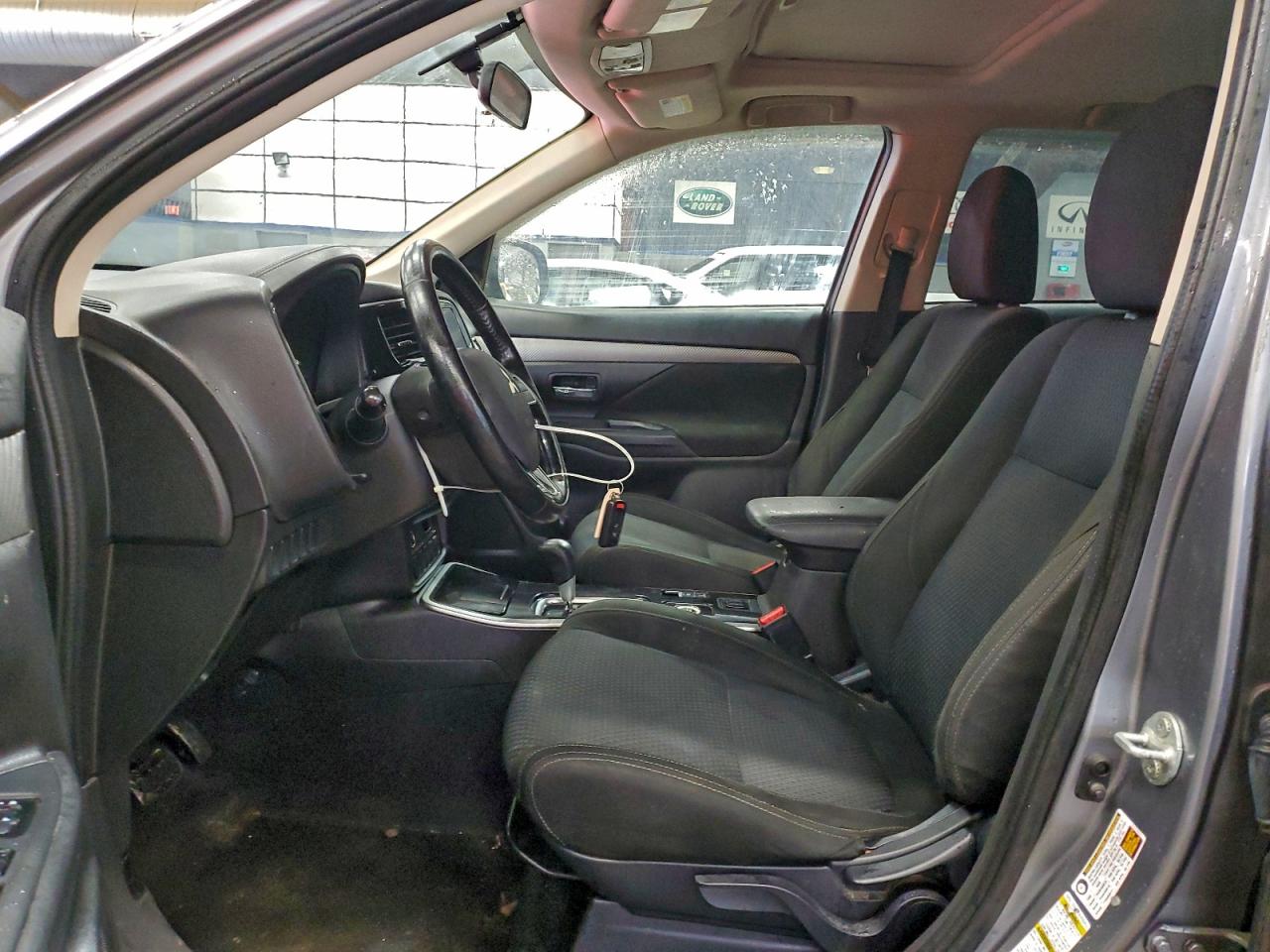 2017 MITSUBISHI OUTLANDER SE photo 19
