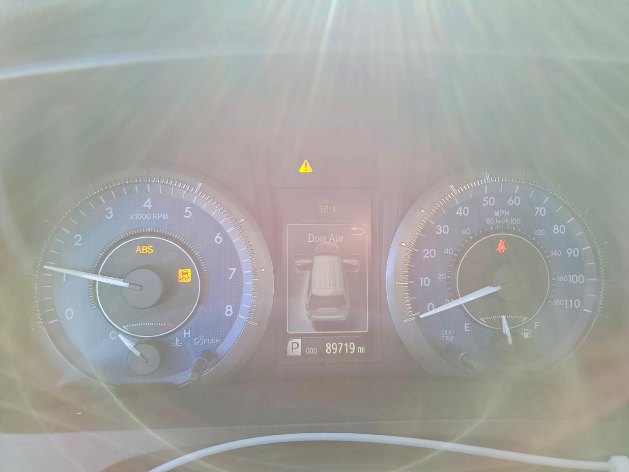 2017 TOYOTA SIENNA XLE photo 9