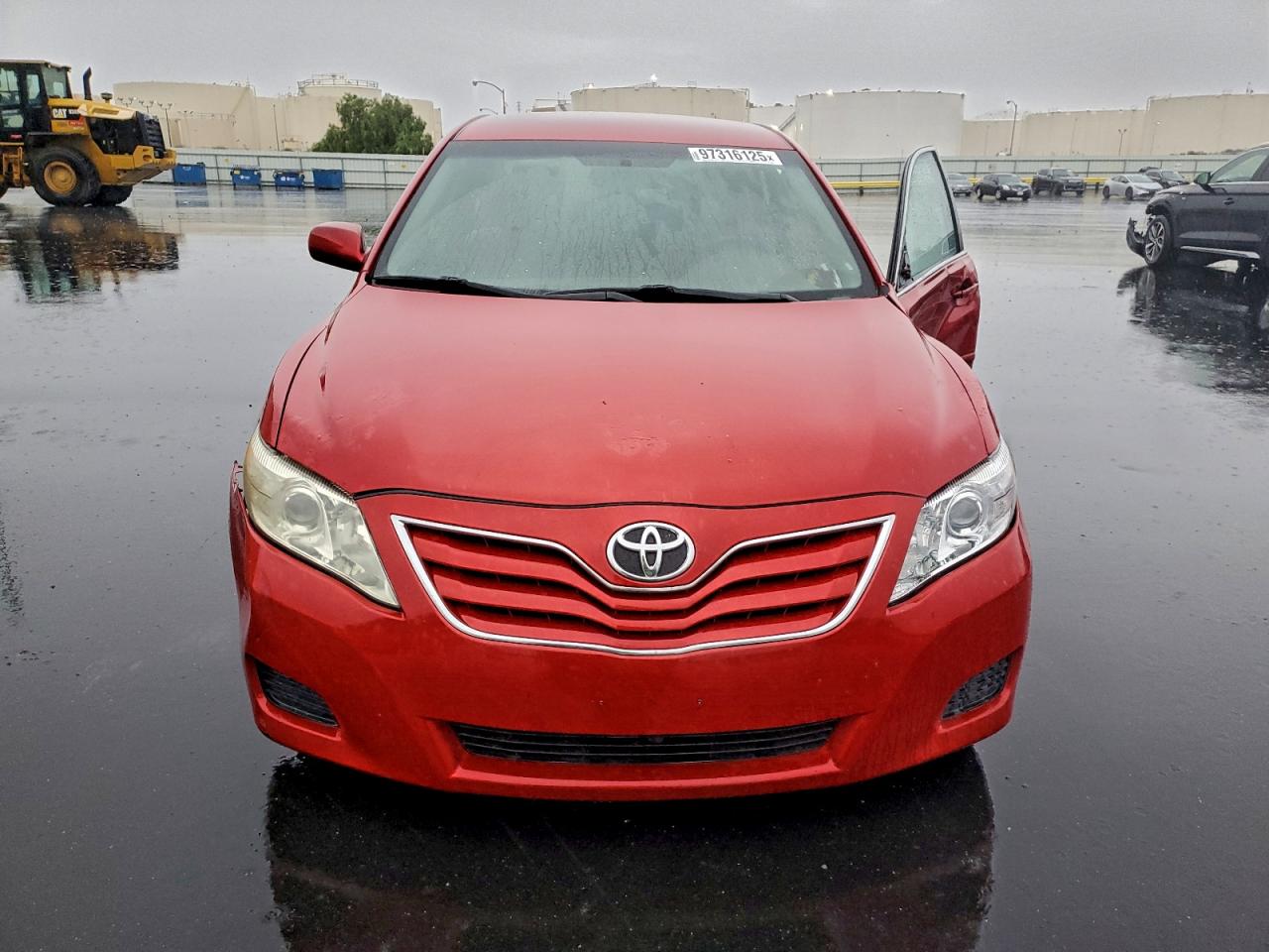 2011 TOYOTA CAMRY BASE photo 13