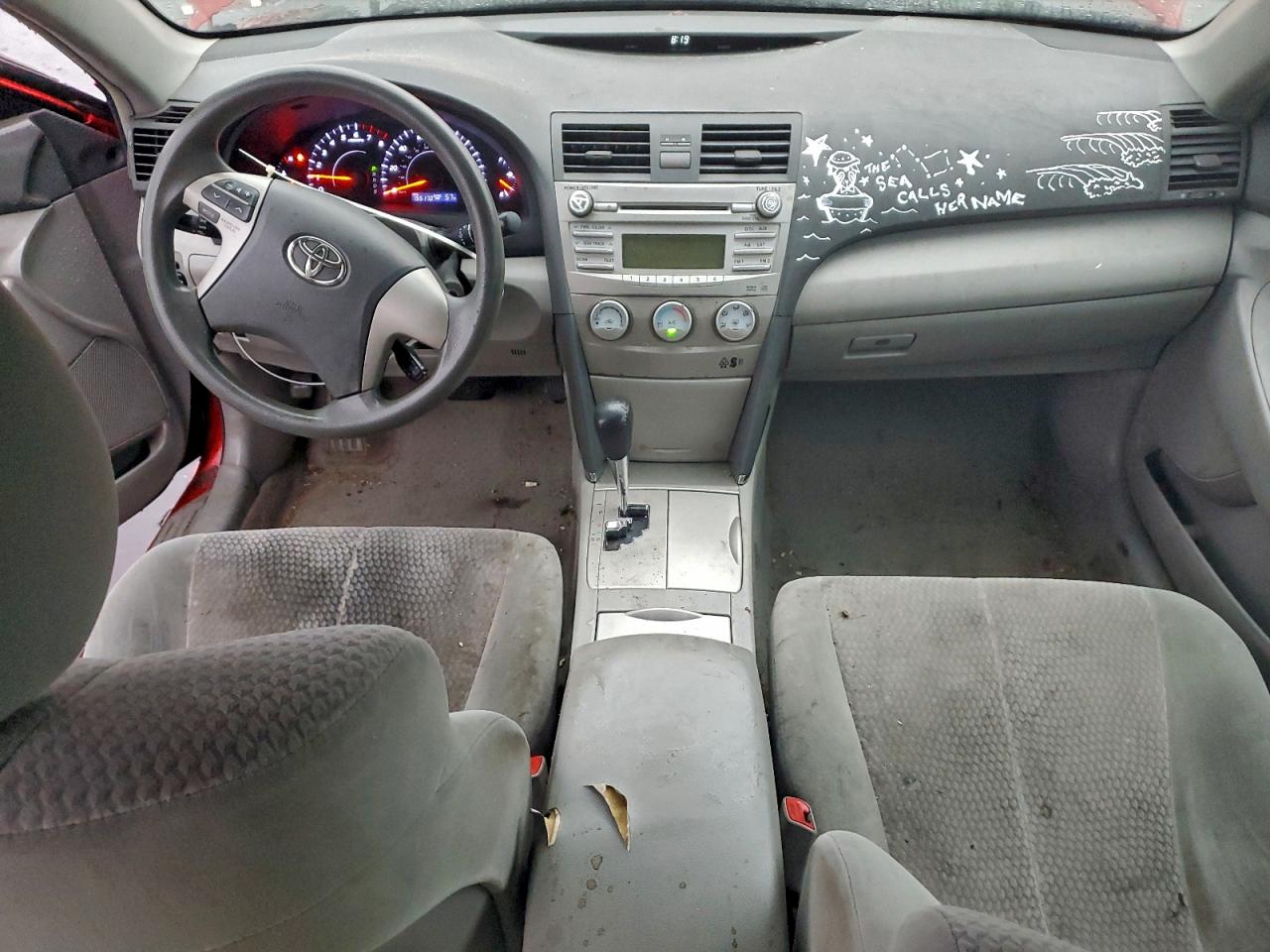 2011 TOYOTA CAMRY BASE photo 22