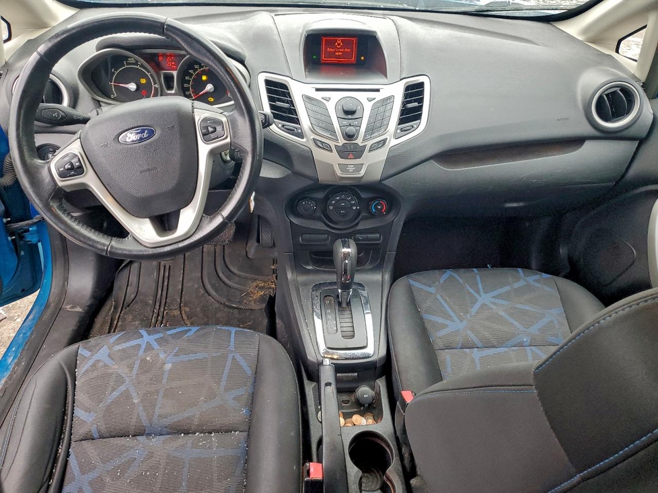 2012 FORD FIESTA SES photo 22