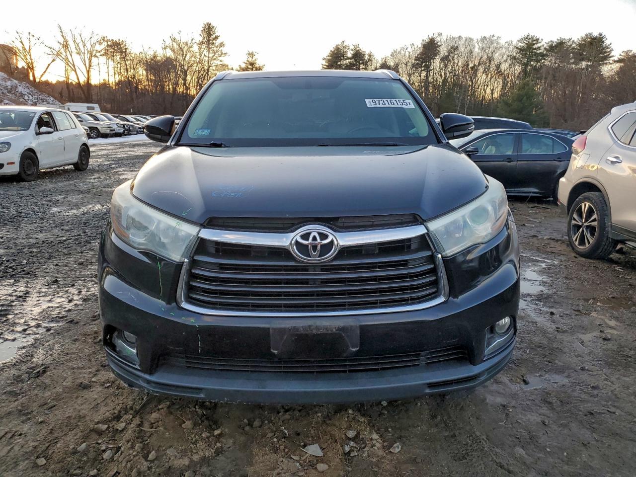 2016 TOYOTA HIGHLANDER LIMITED photo 9