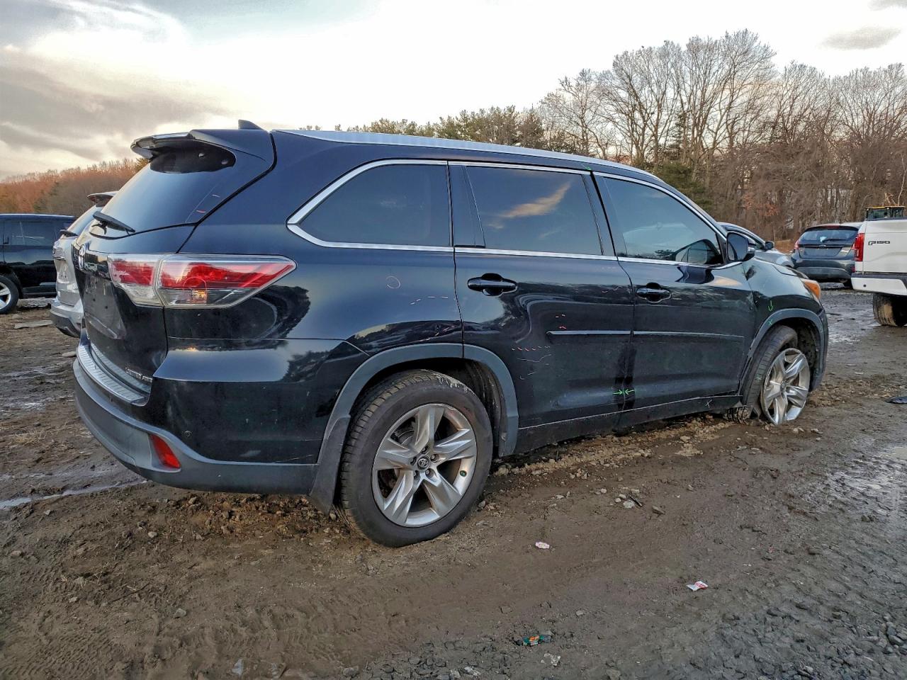 2016 TOYOTA HIGHLANDER LIMITED photo 5