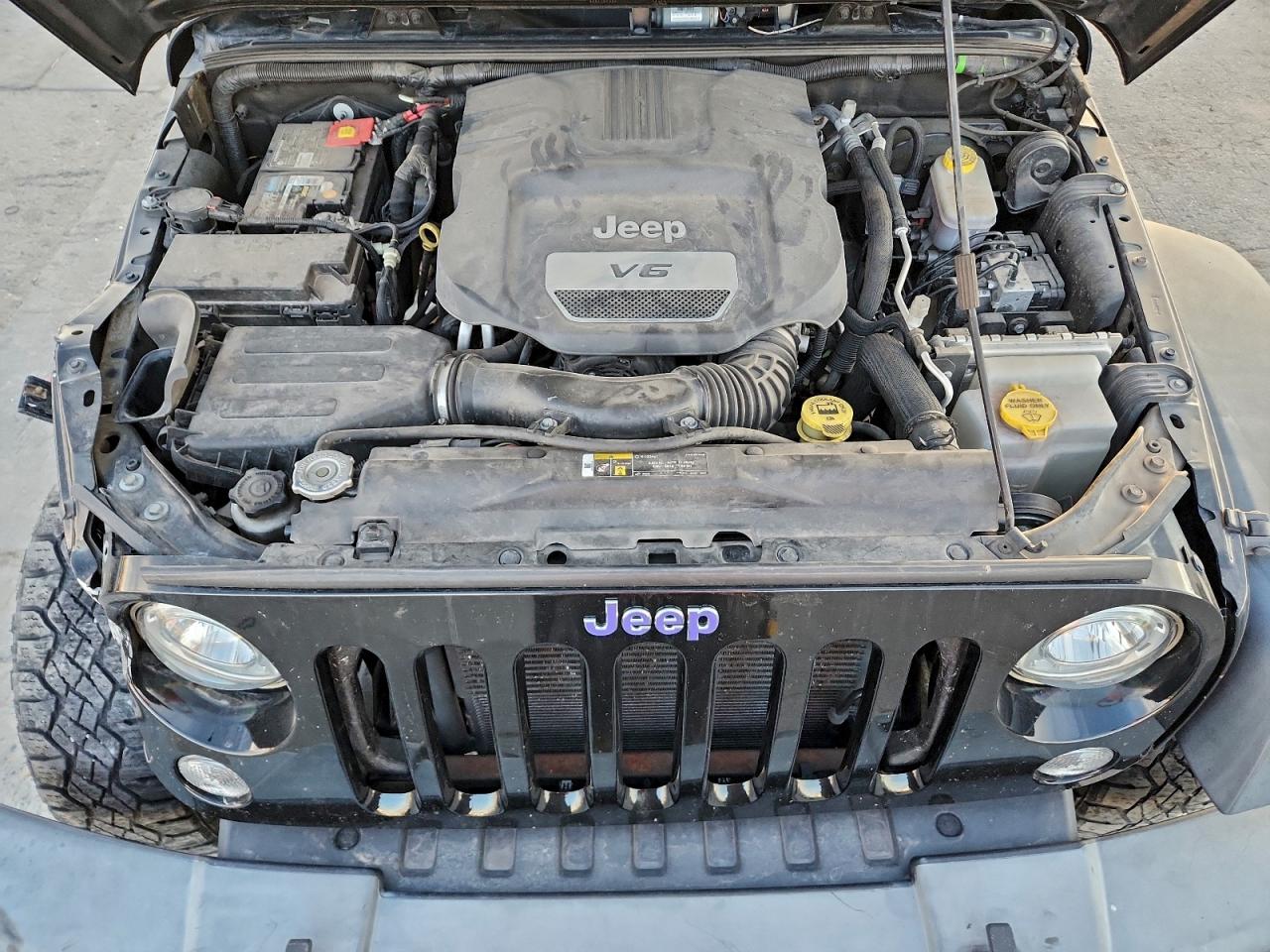 2018 JEEP WRANGLER UNLIMITED SPORT photo 12