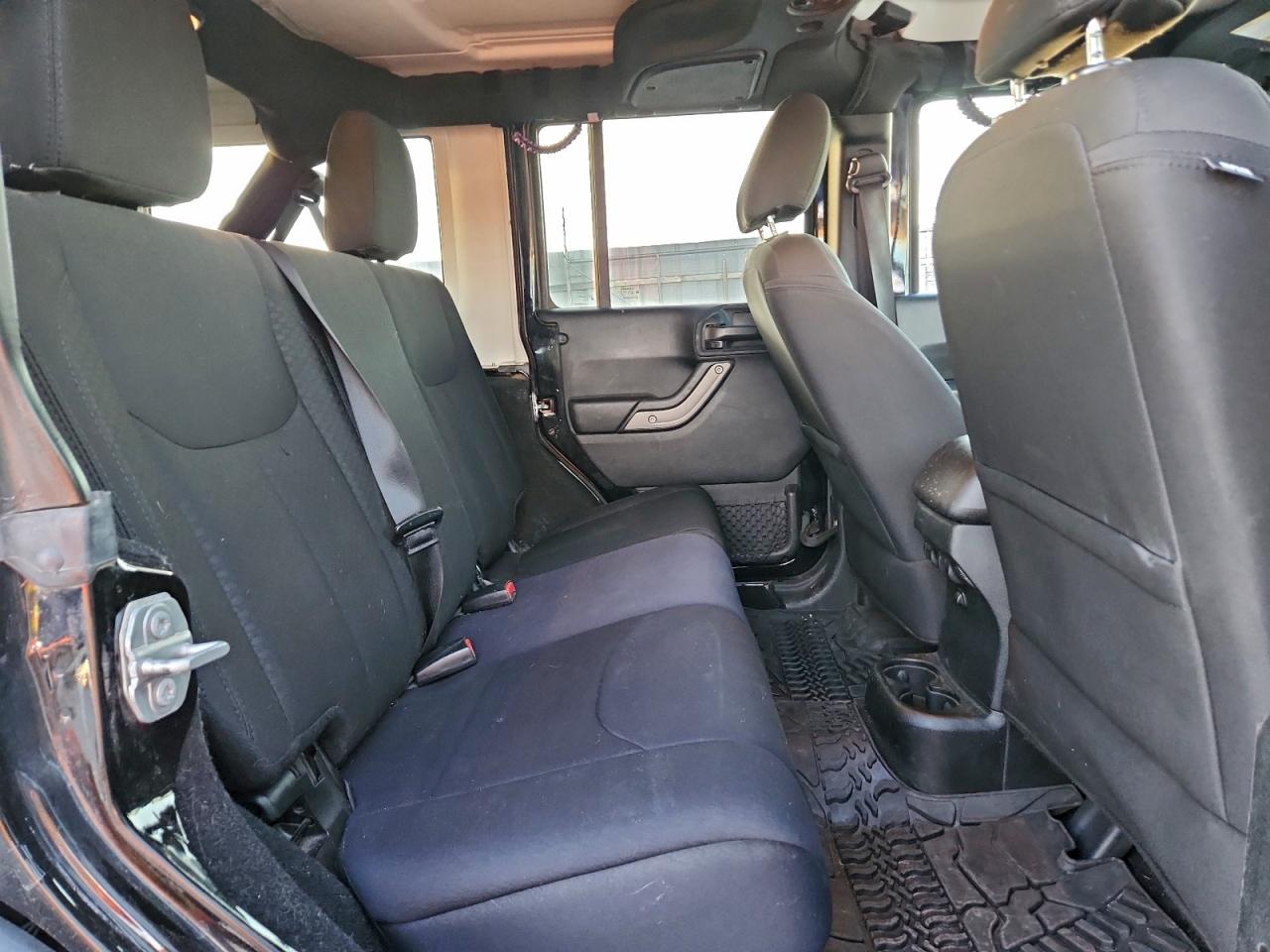 2018 JEEP WRANGLER UNLIMITED SPORT photo 11