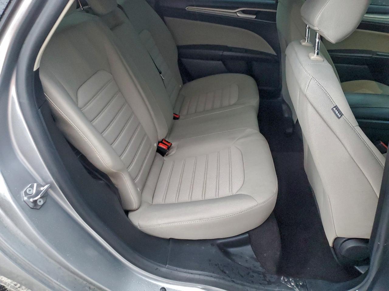 2020 FORD FUSION S photo 10