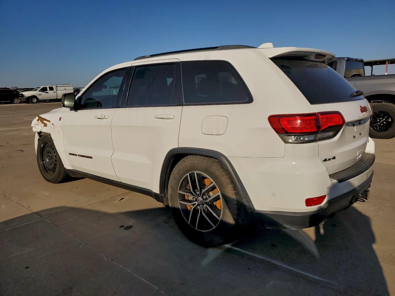 2018 JEEP GRAND CHEROKEE TRAILHAWK photo 2