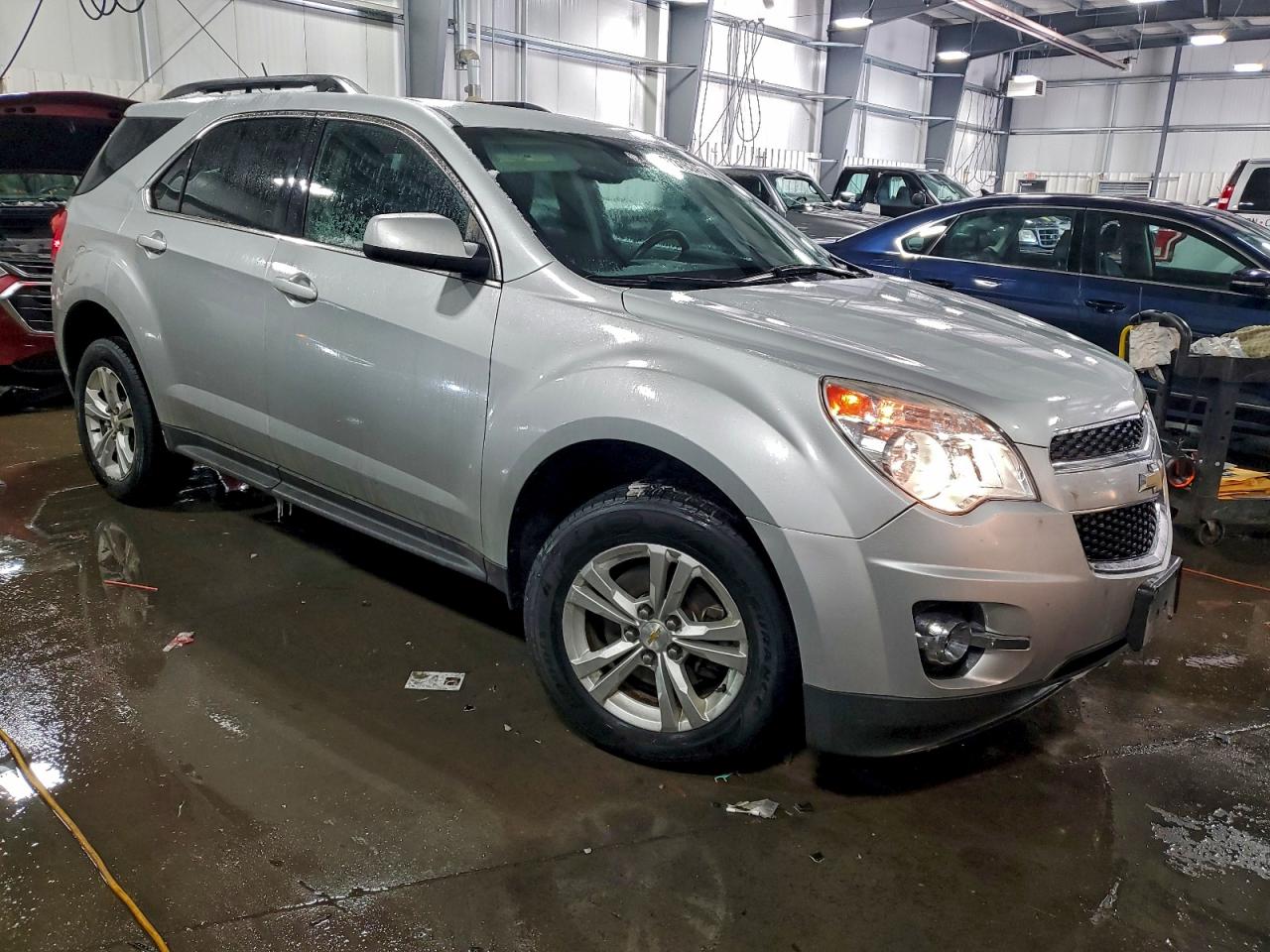 2015 CHEVROLET EQUINOX LT photo 4