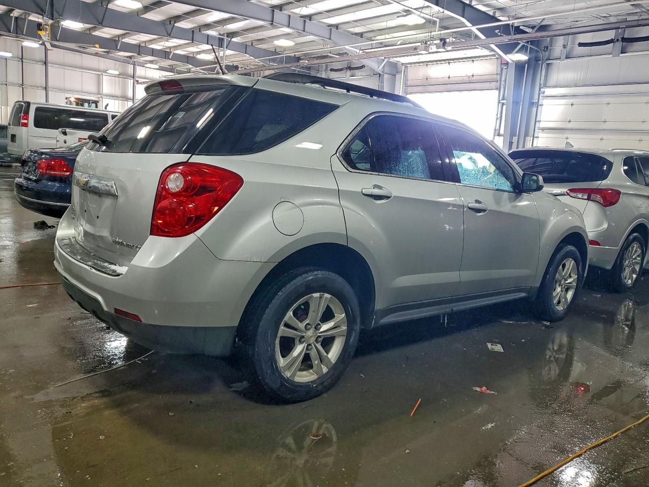 2015 CHEVROLET EQUINOX LT photo 3