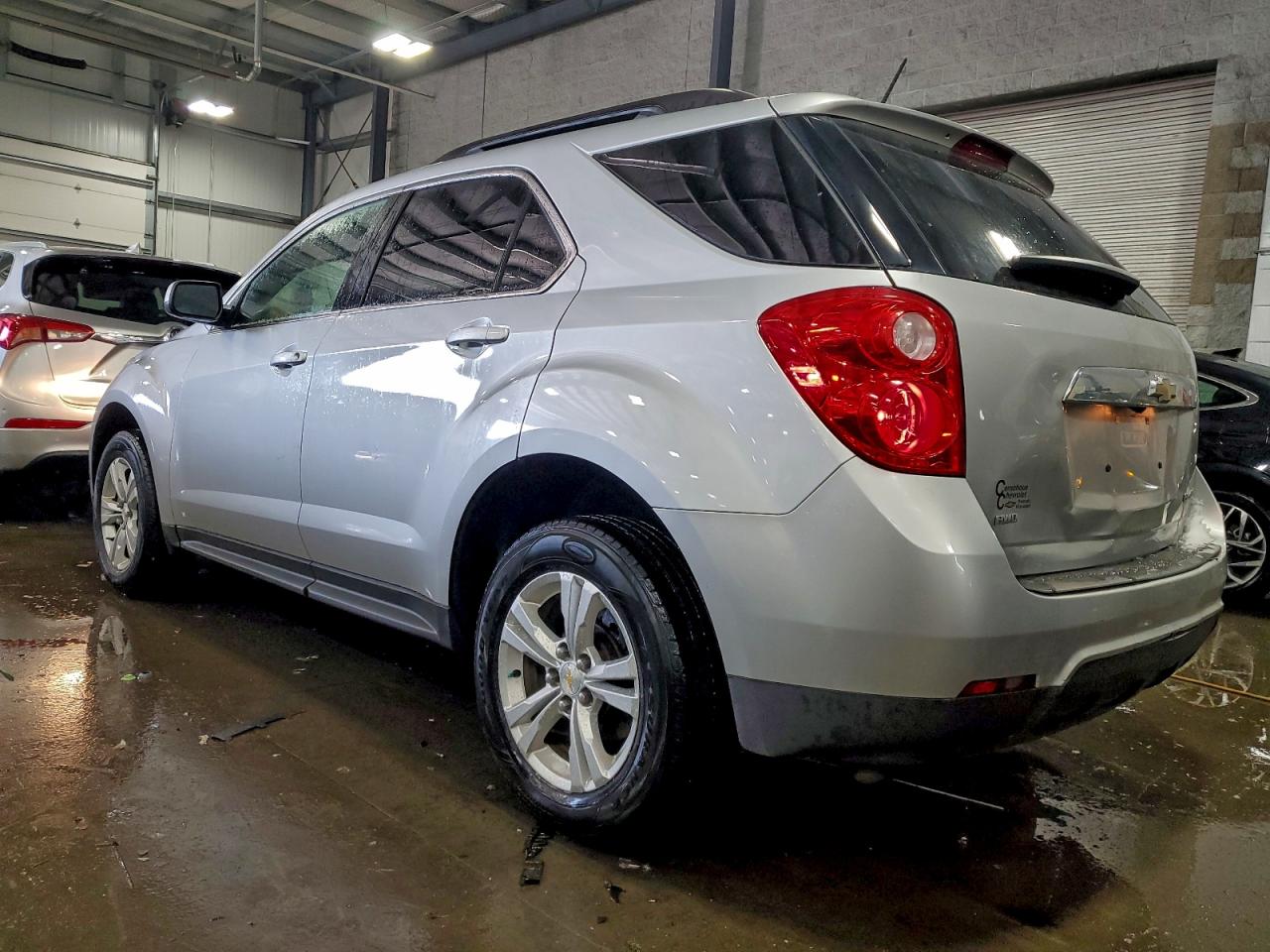 2015 CHEVROLET EQUINOX LT photo 2