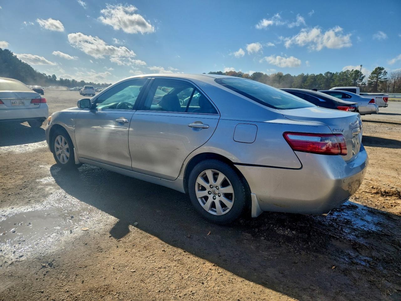 2007 TOYOTA CAMRY LE photo 3