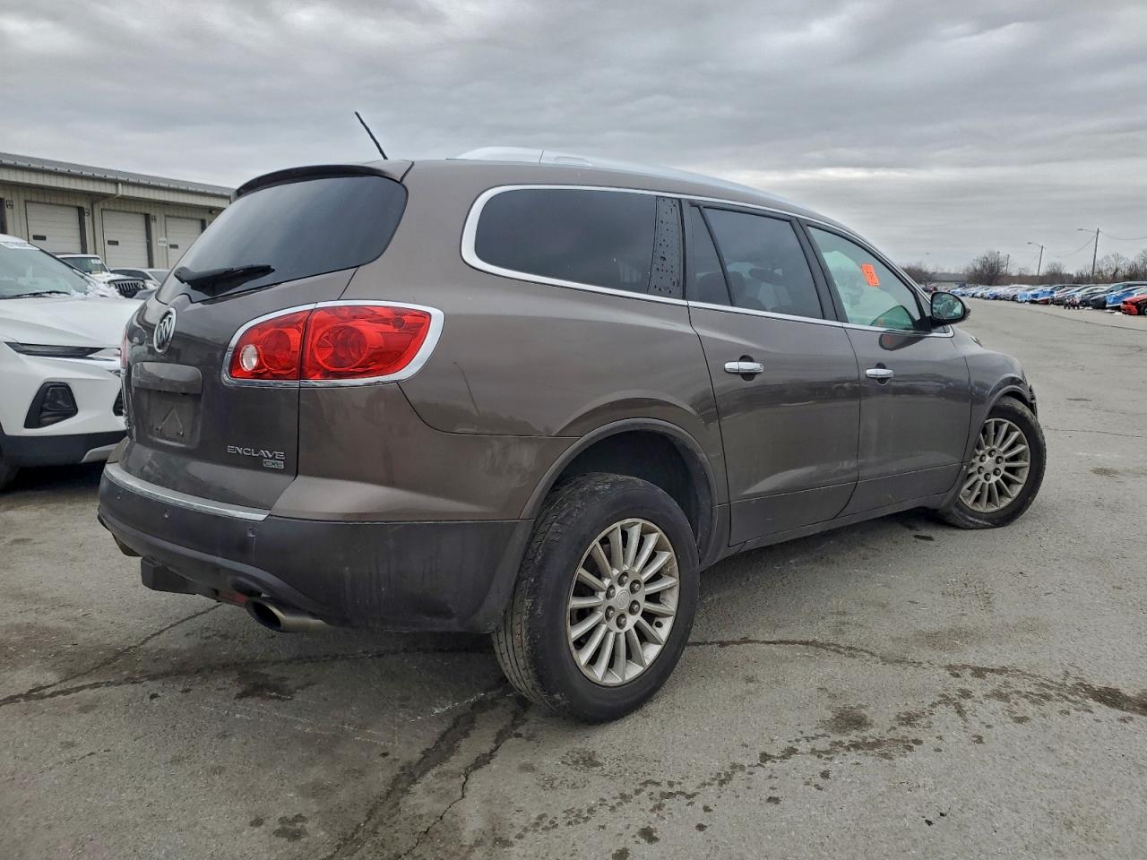 2008 BUICK ENCLAVE CXL photo 5