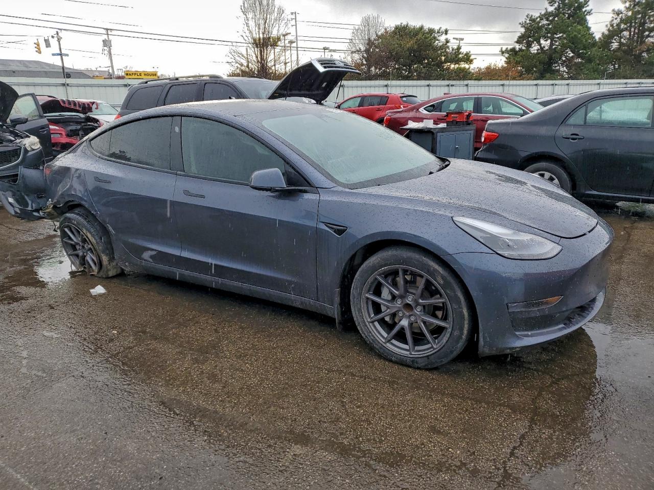 2022 TESLA MODEL 3 photo 4