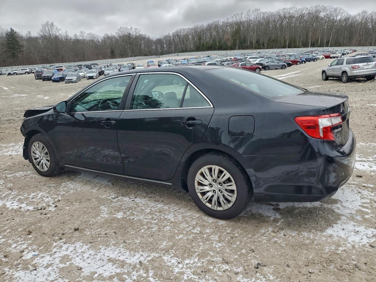 2012 TOYOTA CAMRY BASE photo 3