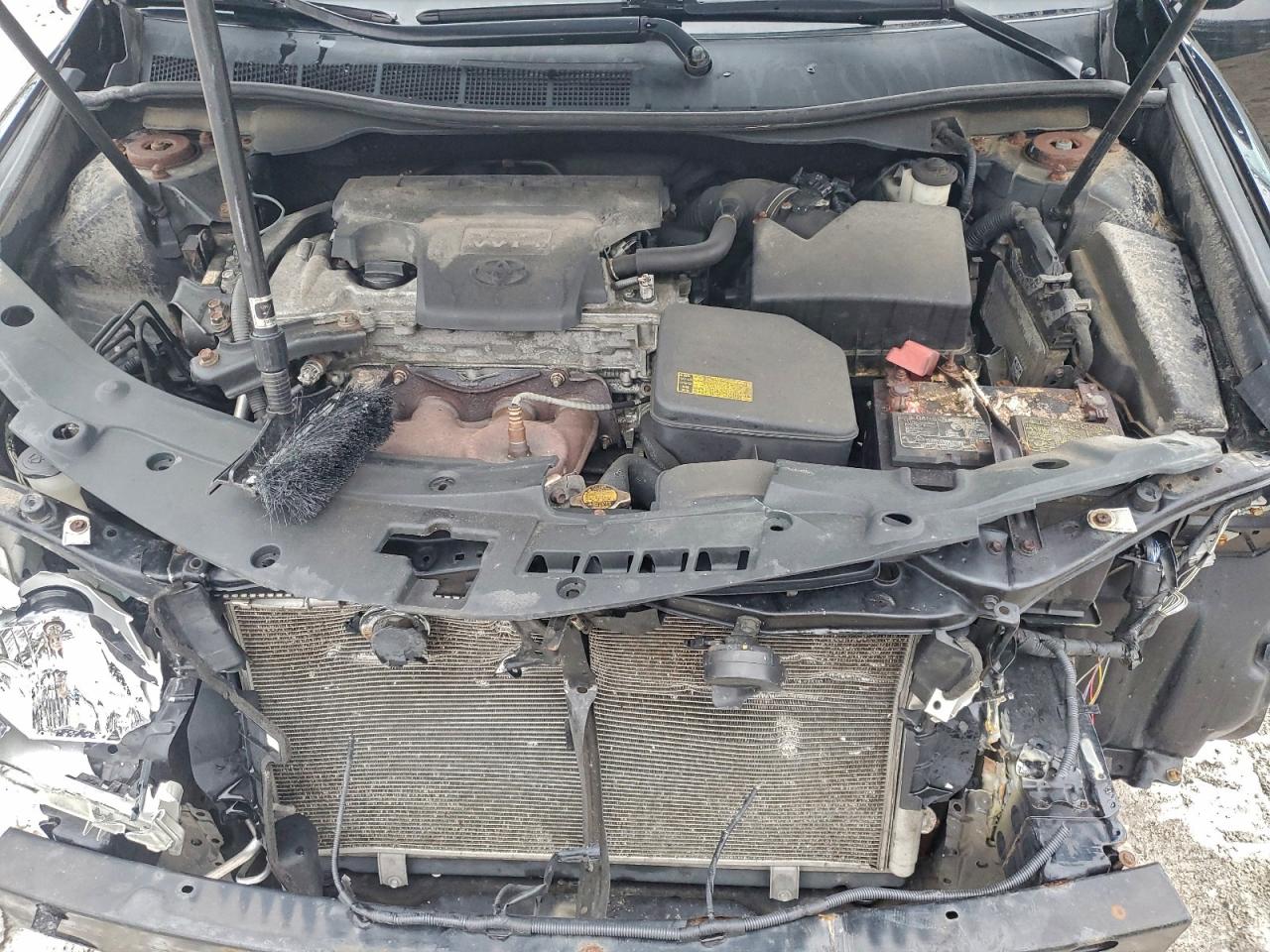 2012 TOYOTA CAMRY BASE photo 21