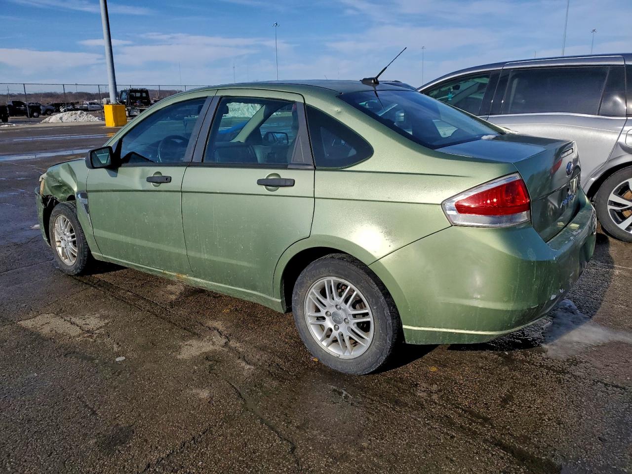 2008 FORD FOCUS SE photo 2