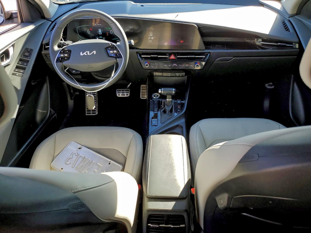 2023 KIA NIRO EX photo 8