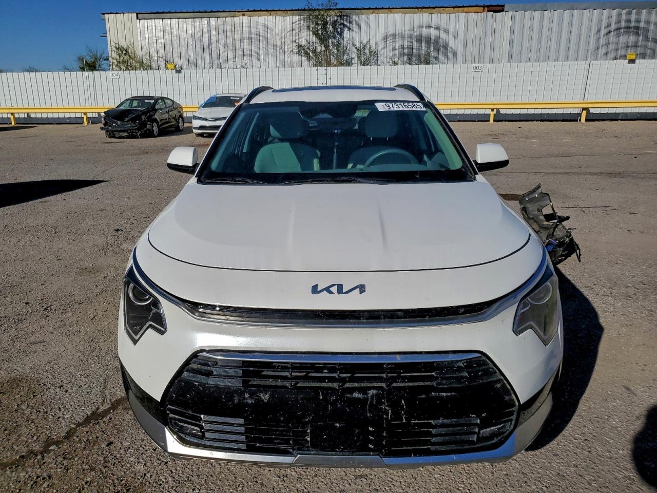 2023 KIA NIRO EX photo 5