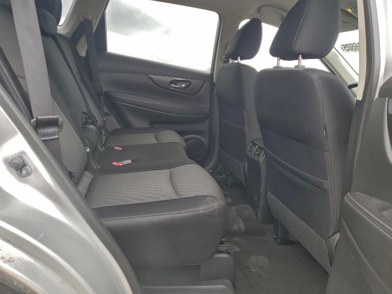 2017 NISSAN ROGUE S photo 11