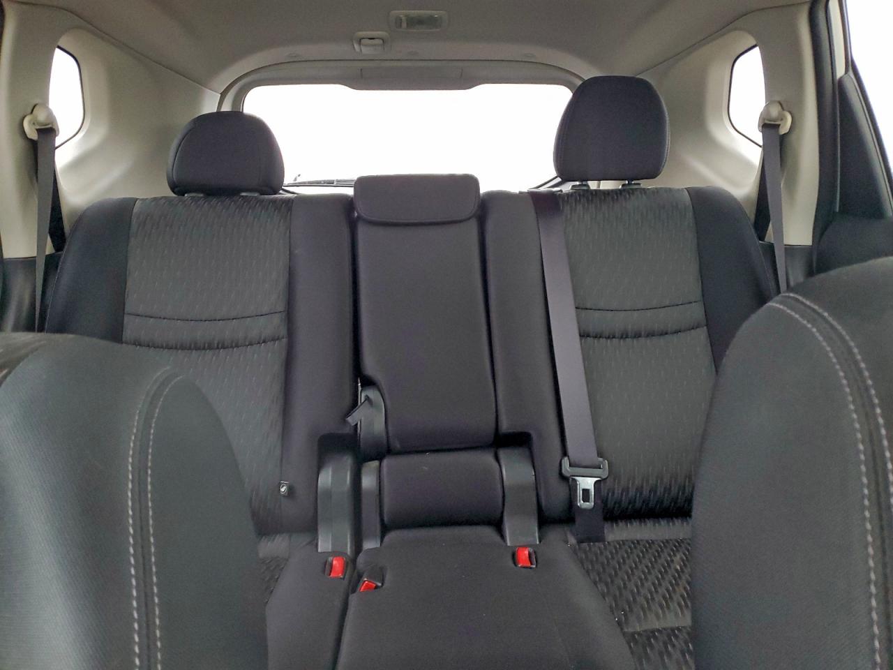 2017 NISSAN ROGUE S photo 10