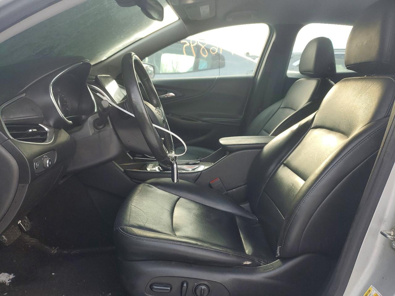 2016 CHEVROLET MALIBU LT photo 13