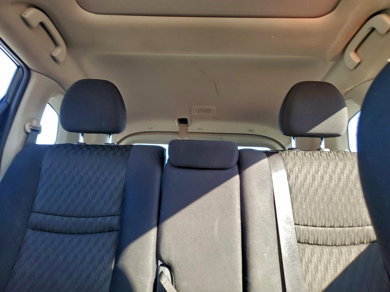 2018 NISSAN ROGUE S photo 19